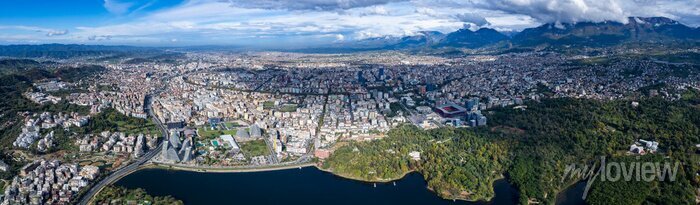 Moti në Tiranë me diell pamje nga lart